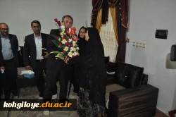 ادای احترام رئیس دانشگاه فرهنگیان کشور و همراهان به مقام والای شهیدان