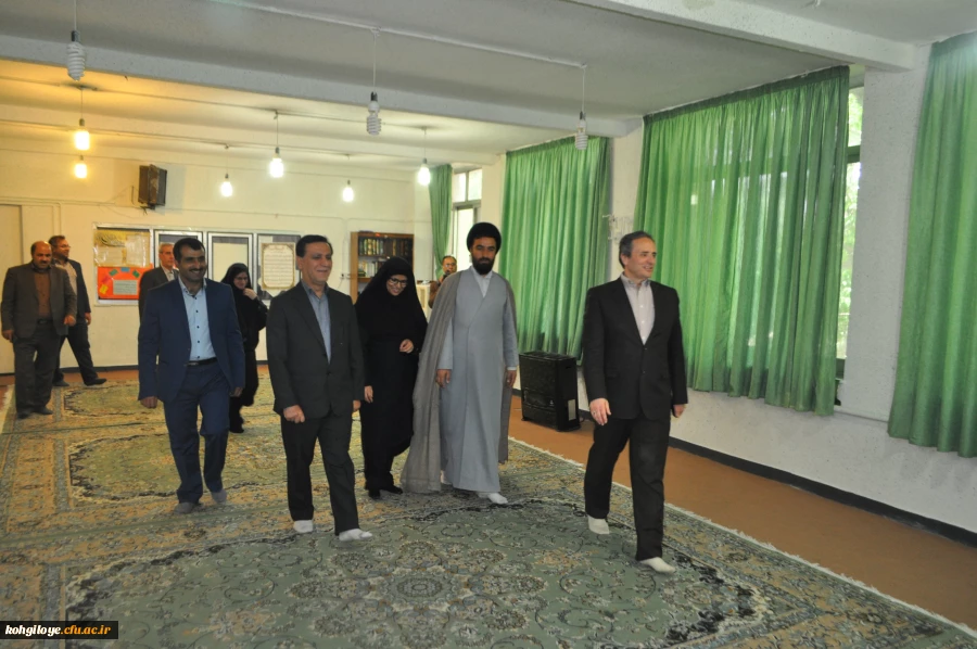 بازدید دکتر مهرمحمدی از پردیس دخترانه کوثر