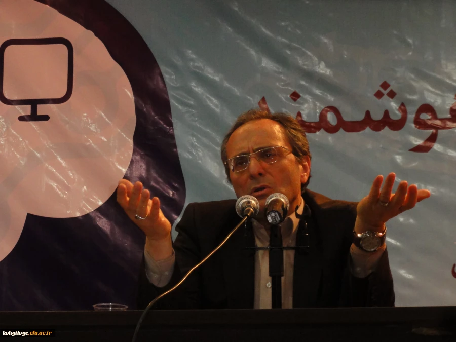 دیدار صمیمانه دکتر مهرمحمدی با دانشجویان