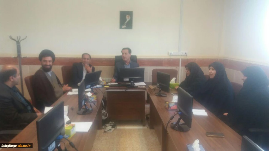 جلسه شورای فرهنگی استان در دفتر دکتر نظری با موضوع پیگیری مسائل مربوط به ستاد اقامه نماز برگزار شد.