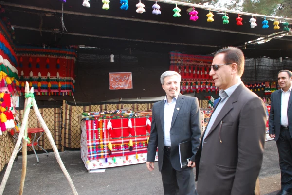 بازدید دبیر جشنواره های فرهنگی دانشگاه فرهنگیان از فرایند پذیرش و استقبال از میهمانان