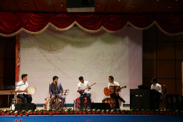 برگزاری اختتامیه بیست و ششمین جشنواره تئاتر و سرود دانشجو معلمان دختر دانشگاه فرهنگیان سراسر کشور در یاسوج