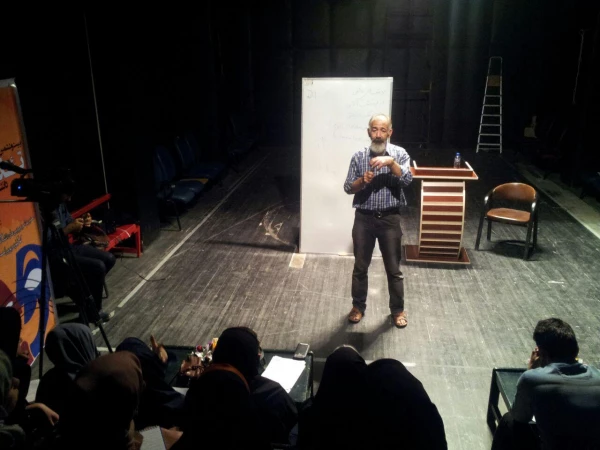 گزارش تصویری از کارگاه های تخصصی آموزشی تئاتر و سرود