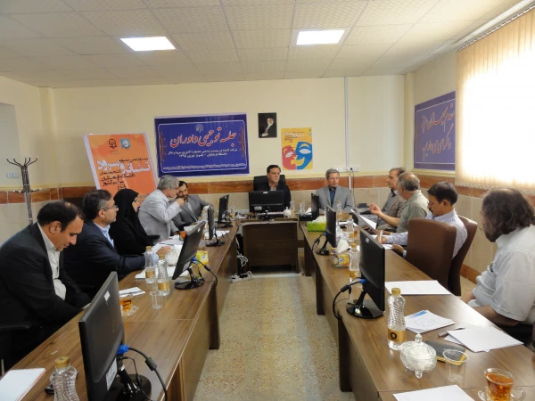 برگزاری جلسه هماهنگی داوران بخش دوم تئاتر و سرود دانشجو معلمان سراسر کشور