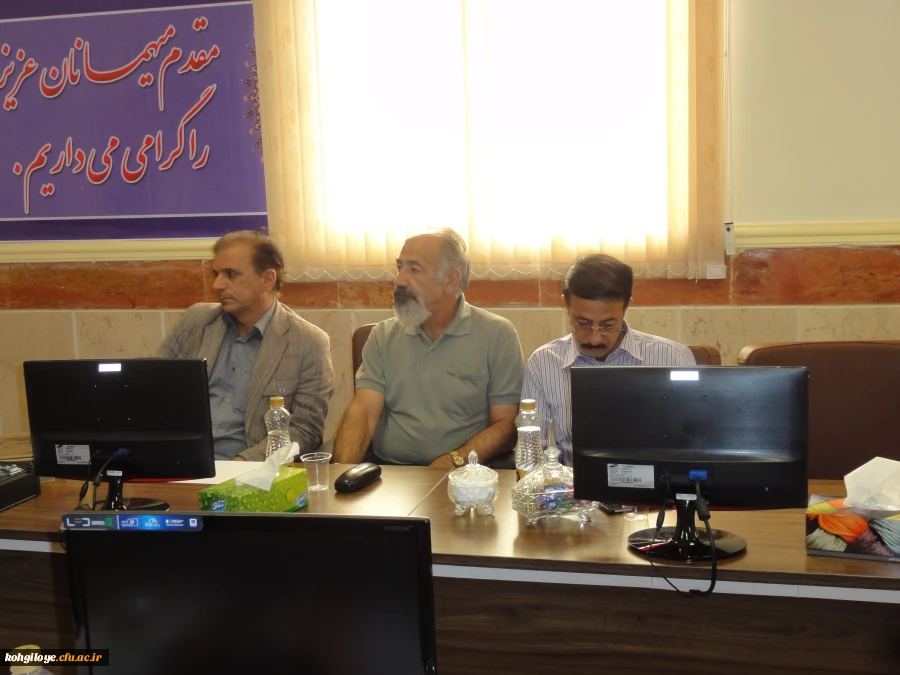 برگزاری جلسه هماهنگی داوران بخش دوم تئاتر و سرود دانشجو معلمان سراسر کشور