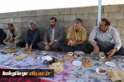 میثاق دانشجو معلمان پسر شرکت کننده در جشنواره تئاتر و سرود با شهدای گمنام