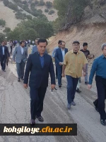 میثاق دانشجو معلمان پسر شرکت کننده در جشنواره تئاتر و سرود با شهدای گمنام