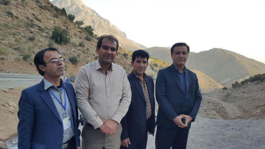 بازدید دانشجو معلمان پسر جشنواره تئاتر و سرود از سی سخت