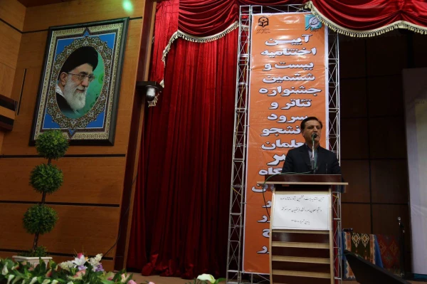 دکتر خسرو نظری: جشنواره کشوری تئاتر و سرود آغازگر کارهای بزرگتر در استان