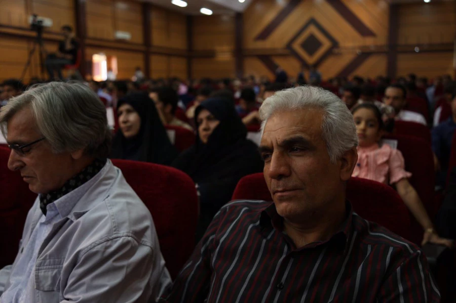 گزارش تصویری از اختتامیه بیست و ششمین جشنواره تئاتر و سرود دانشجو معلمان پسر سراسر کشور