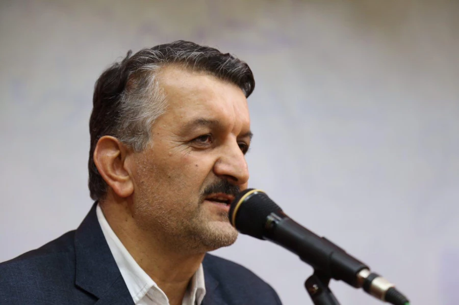 گزارش تصویری از اختتامیه بیست و ششمین جشنواره تئاتر و سرود دانشجو معلمان پسر سراسر کشور