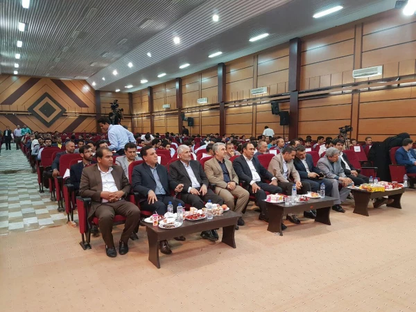 گزارش تصویری از اختتامیه بیست و ششمین جشنواره تئاتر و سرود دانشجو معلمان پسر سراسر کشور