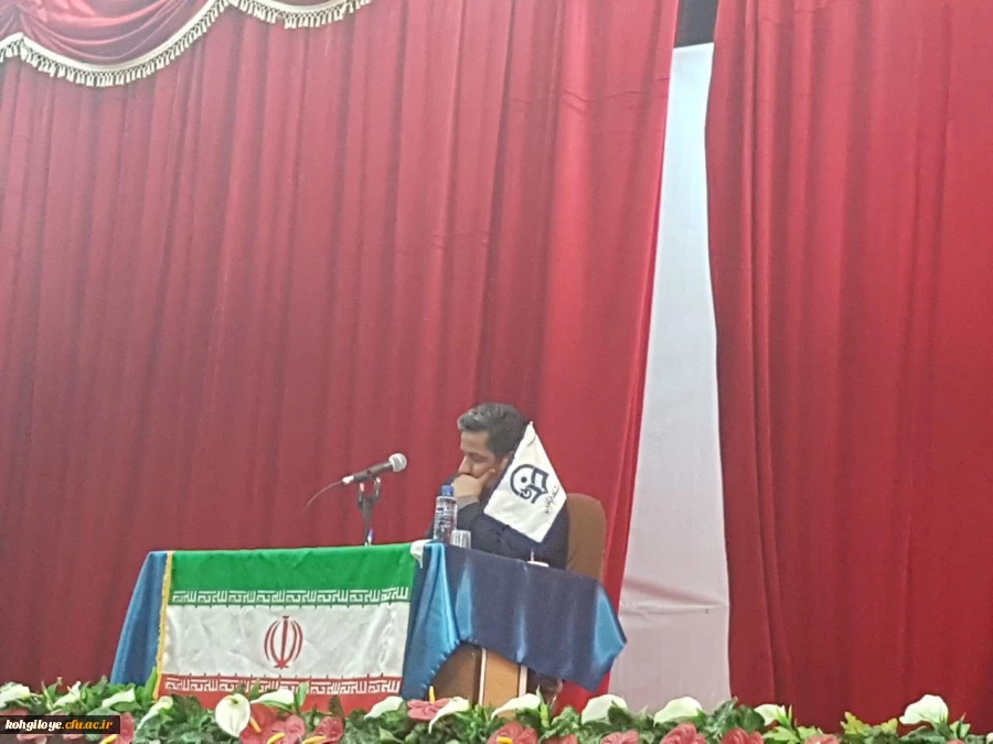 با حضور معاونت ستاد اقامه نماز کشور نشستی با عنوان نماز و نقش آن در آسیب های اجتماعی برگزار گردید