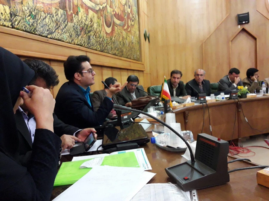 حضور اعضای هیئت علمی و کارشناس نظارت و ارزیابی استان در دوره بالندگی حرفه ای در شیراز