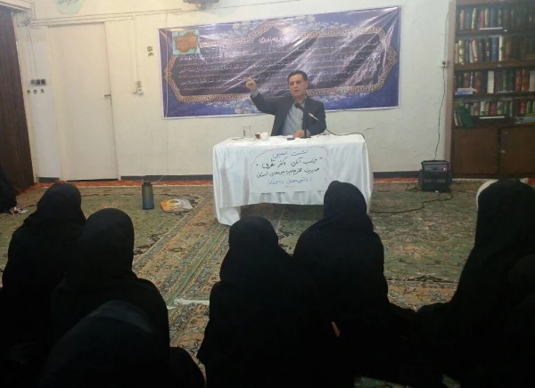 سخنان صریح و بی پرده دکتر نظری در نشست صمیمی با دانشجو معلمان پردیس کوثر