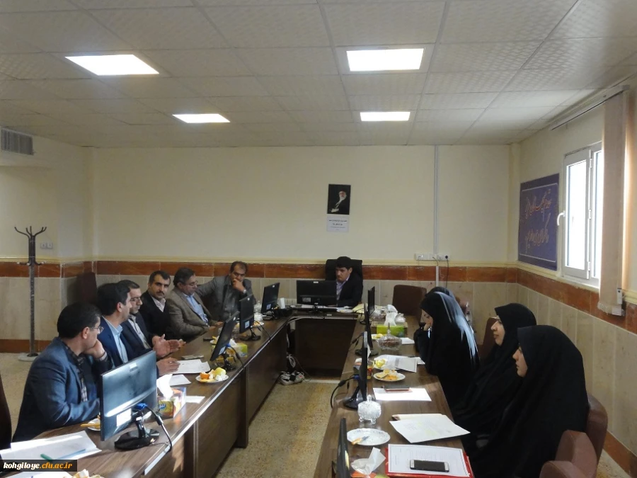 برگزاری جلسه مربوط به جشن دانش آموختگی و بزرگداشت دهه فجر