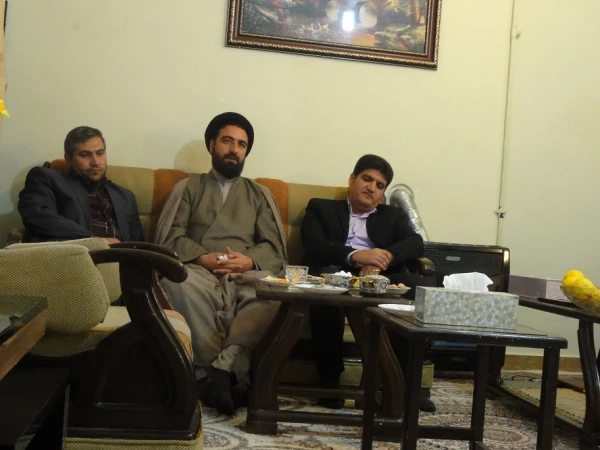 دیدار مدیریت امور پردیس های دانشگاه فرهنگیان استان از خانواده شهید خدامراد پارسیان نژاد