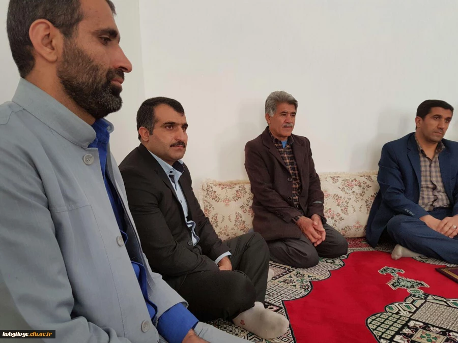 دیدار مدیریت امور پردیس های دانشگاه فرهنگیان استان از خانواده شهید سید فایز نظری