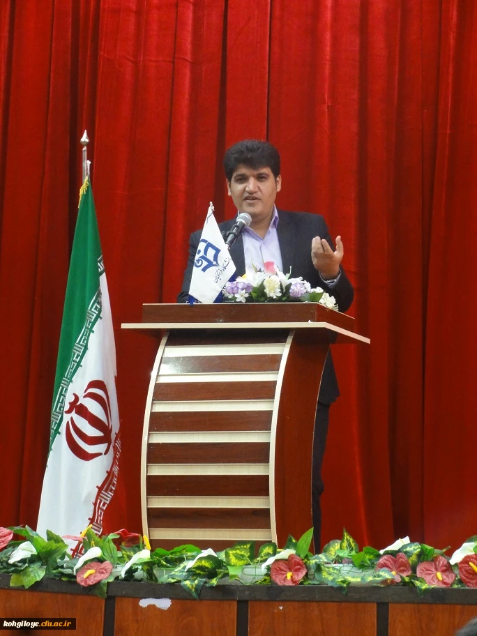 نشست صمیمی مدیریت امور پردیس های دانشگاه فرهنگیان استان با کارکنان