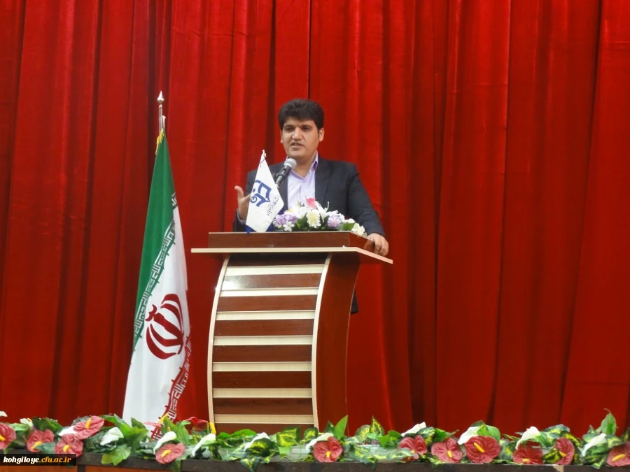 نشست صمیمی مدیریت امور پردیس های دانشگاه فرهنگیان استان با کارکنان