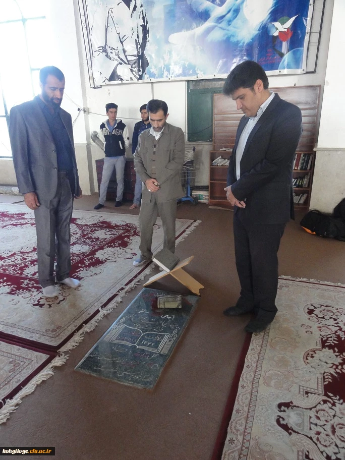 با حضور دکتر هاشمی، مراسم بدرقه کاروان دانشجویی راهیان نور دانشگاه فرهنگیان برگزار شد.