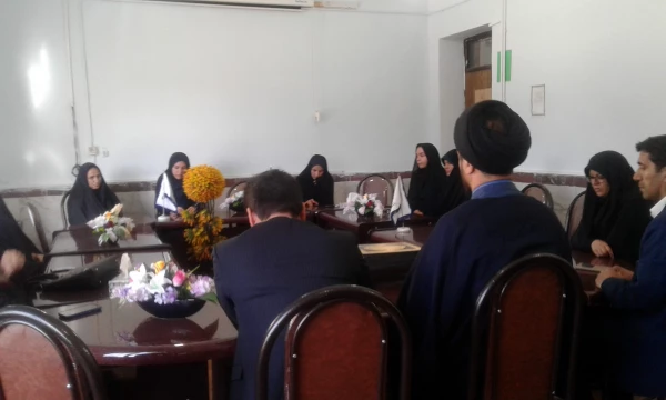 تجلیل از بانوان در روز زن