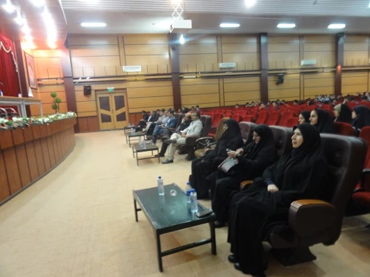 جلسه پرسش و پاسخ دانشجویان با مسئولین دانشگاه فرهنگیان استان