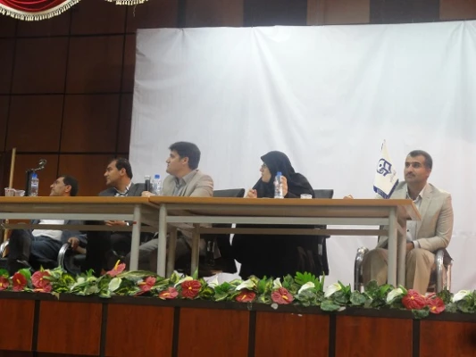 جلسه پرسش و پاسخ دانشجویان با مسئولین دانشگاه فرهنگیان استان