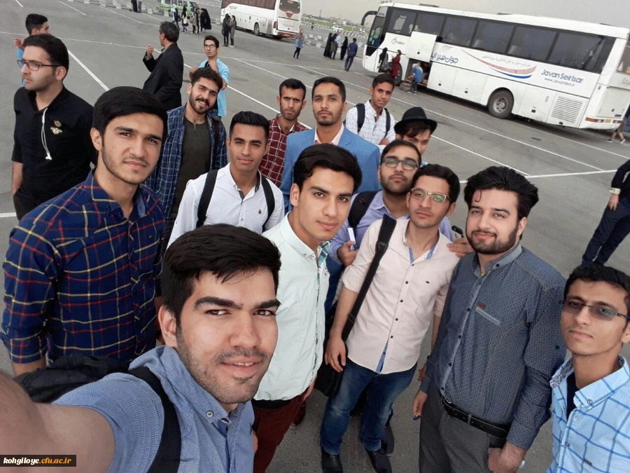 بازدید دانشجویان دانشگاه فرهنگیان استان از نمایشگاه بین المللی کتاب تهران