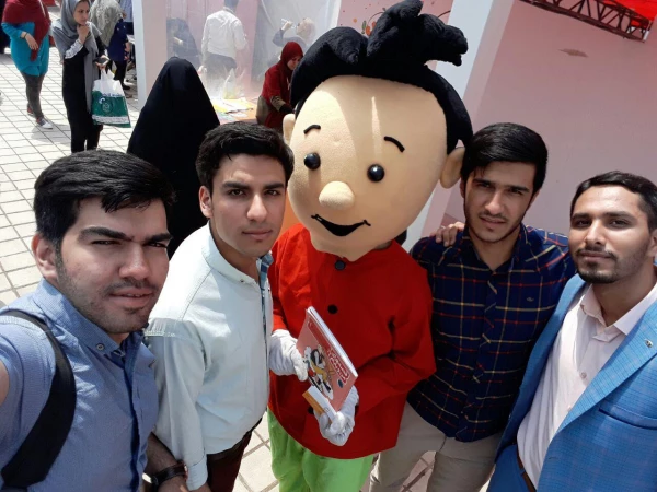 بازدید دانشجویان دانشگاه فرهنگیان استان از نمایشگاه بین المللی کتاب تهران