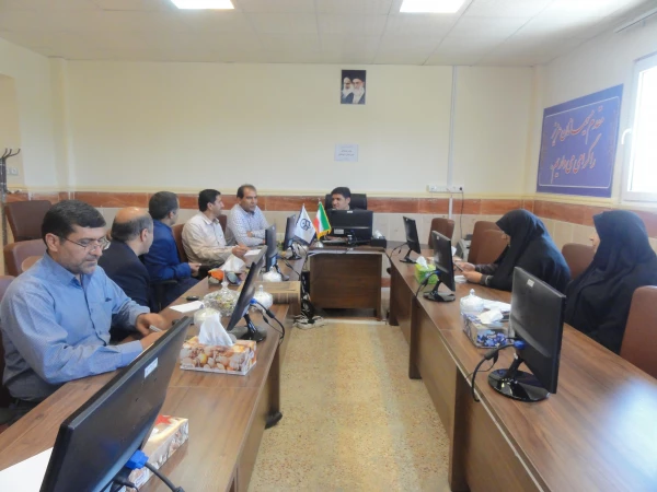 جلسه هماهنگی جشن دانش اموختگی ورودی های 92 برگزار گردید 2