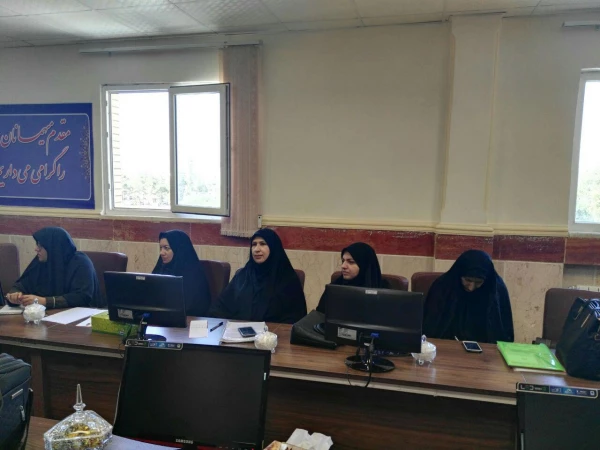 جلسه هیئت علمی دانشگاه با رئیس دانشگاه فرهنگیان استان 3