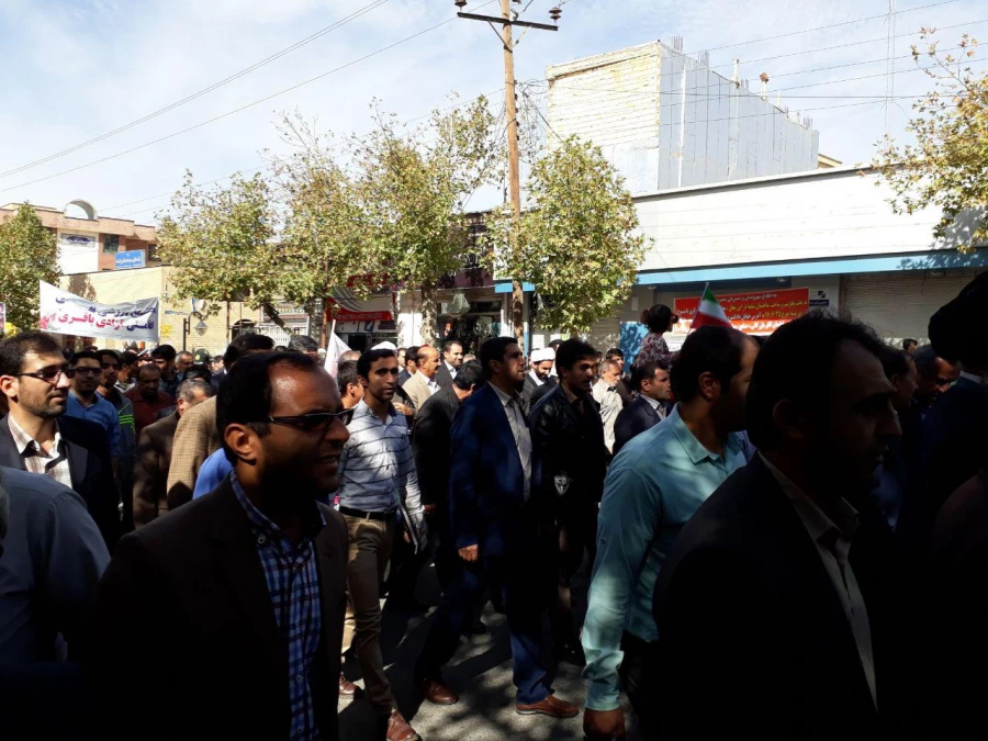 شرکت مسئولان، اساتید،کارکنان  و دانشجویان دانشگاه فرهنگیان استان در راهپیمایی 13 ابان 6