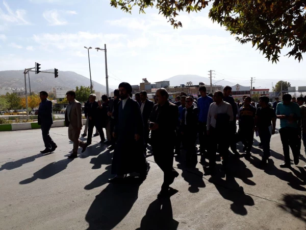 شرکت مسئولان، اساتید،کارکنان  و دانشجویان دانشگاه فرهنگیان استان در راهپیمایی 13 ابان 11