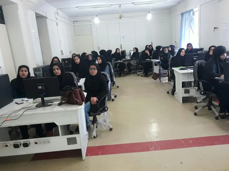 کارگاه آموزشی تولید محتوای الکترونیکی برگزار گردید 4