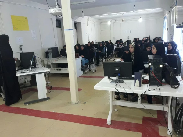 کارگاه آموزشی تولید محتوای الکترونیکی برگزار گردید 12