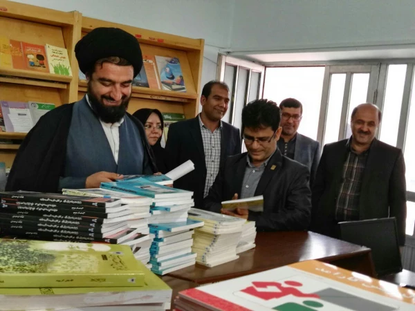 بازدید مدیرکل و رئیس حوزه مشاوره دانشگاه فرهنگیان از پردیس شهید ایزدپناه 14