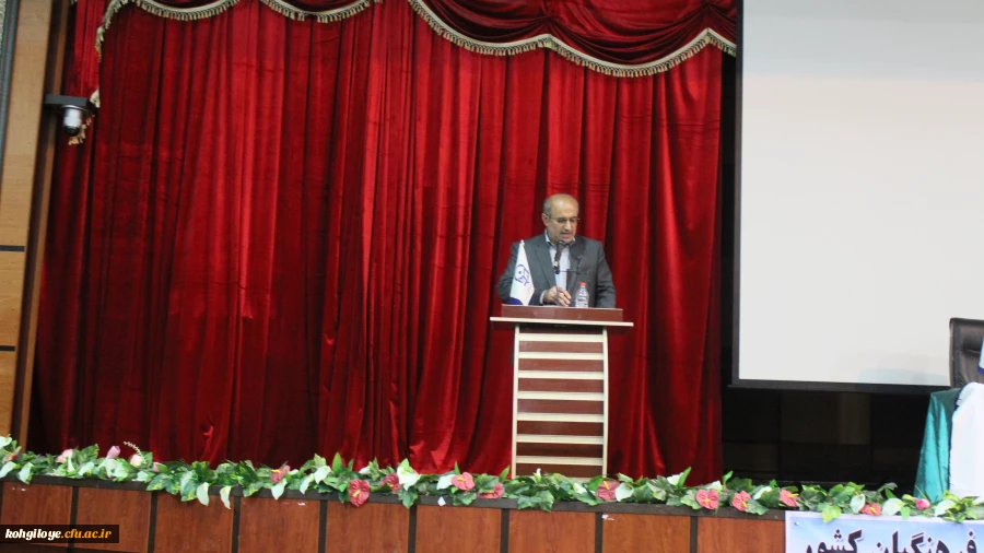 جلسه معاون فرهنگی اجتماعی دانشگاه فرهنگیان با اساتید و کارکنان دانشگاه فرهنگیان استان 2