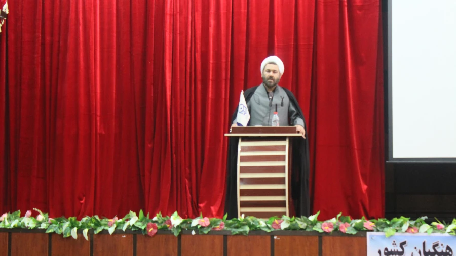 جلسه معاون فرهنگی اجتماعی دانشگاه فرهنگیان با اساتید و کارکنان دانشگاه فرهنگیان استان 3