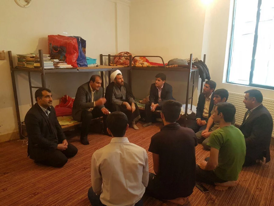 بازدید حجت الاسلام و المسلمین عابدی از خوابگاه های پردیس کوثر و شهید ایزدپناه 6