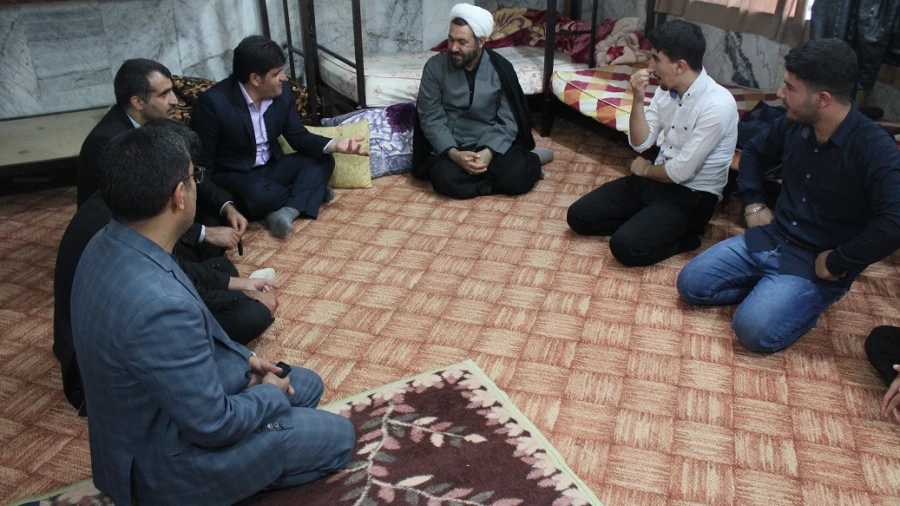 بازدید حجت الاسلام و المسلمین عابدی از خوابگاه های پردیس کوثر و شهید ایزدپناه 9