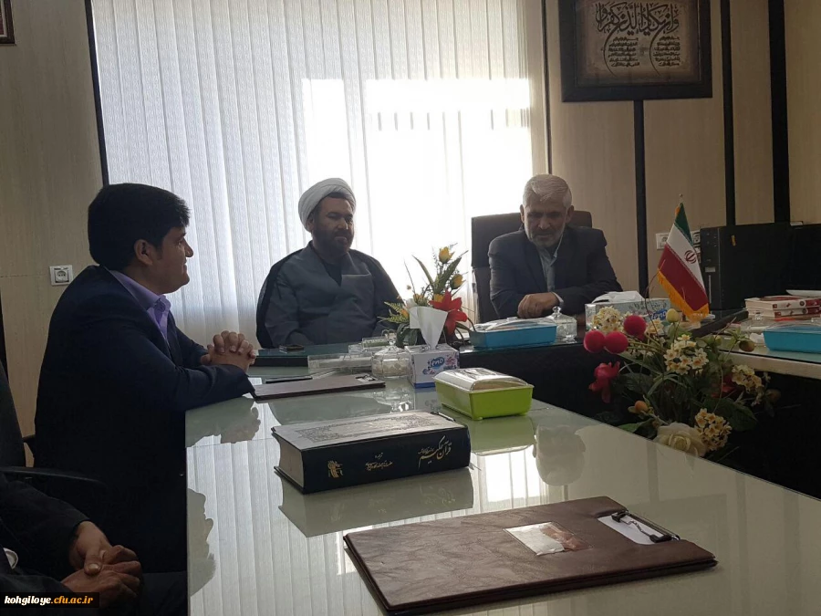 جلسه معاون فرهنگی اجتماعی دانشگاه فرهنگیان با مدیرکل آموزش و پرورش استان 4