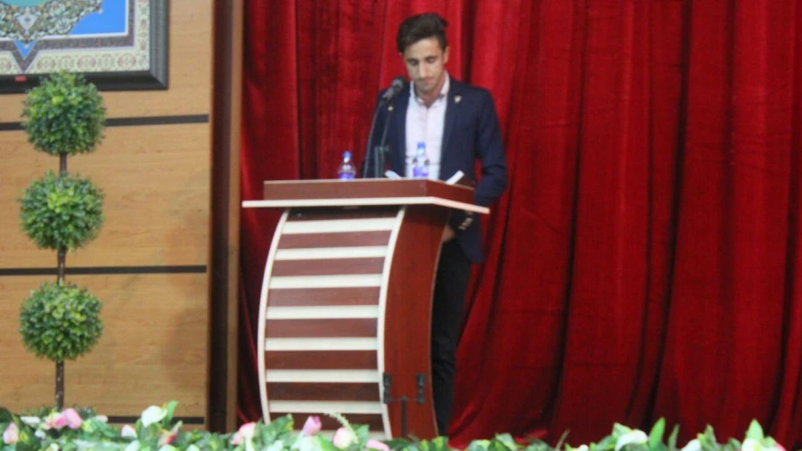 به مناسبت 16 آذر روز دانشجو 

مراسم بزرگداشتی در سالن اجتماعات پردیس شهید ایزدپناه برگزار گردید. 2