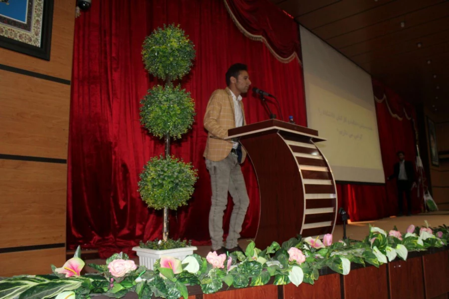 به مناسبت 16 آذر روز دانشجو 

مراسم بزرگداشتی در سالن اجتماعات پردیس شهید ایزدپناه برگزار گردید. 2