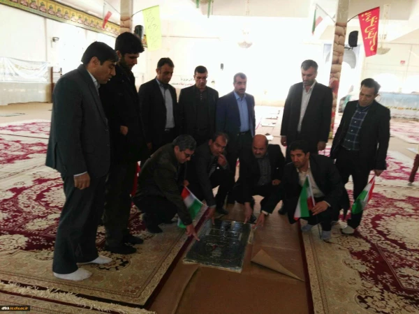 به مناسبت دهه فجر برگزار گردید

غبارروبی گلزار شهدای استان توسط کارکنان دانشگاه فرهنگیان 3