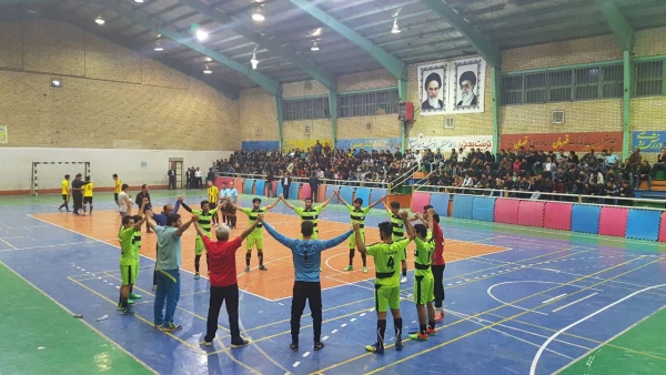 کسب مقام دوم در مسابقات فوتسال منطقه هفت کشور 5