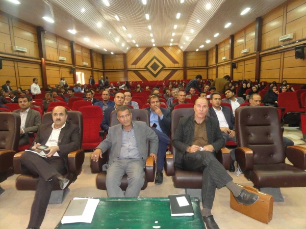 اختتامیه جشنواره کلاس های چند پایه برگزار گردید

اعلام برگزیدگان جشنواره کشوری تجربیات برتر آموزشی و تربیتی اساتید و معلمان آموزش کلاس های چندپایه-یاسوج 9