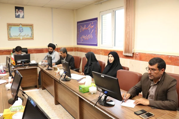 جلسه بزرگداشت روز معلم و شهادت استاد مطهری برگزار گردید 5