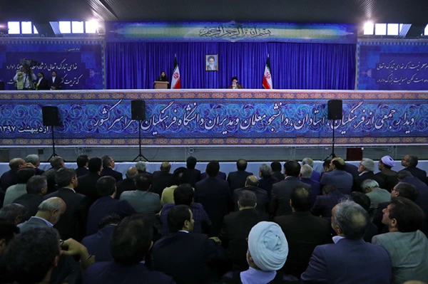 دانشگاه فرهنگیان به قدوم رهبر معظم انقلاب اسلامی متبرک شد 5