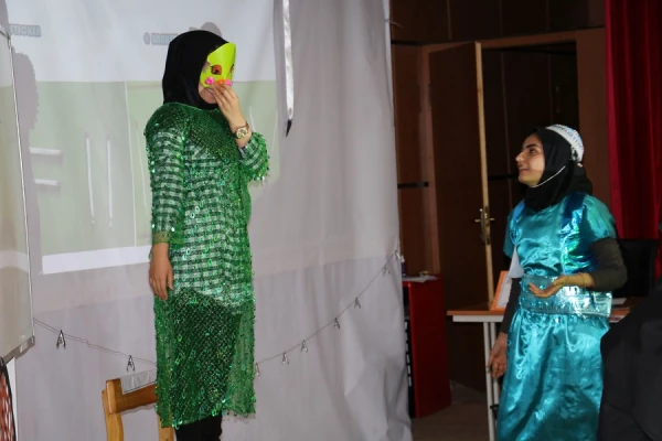 سومین جشنواره الگوهای برتر تدریس در دانشگاه فرهنگیان برگزار گردید 12